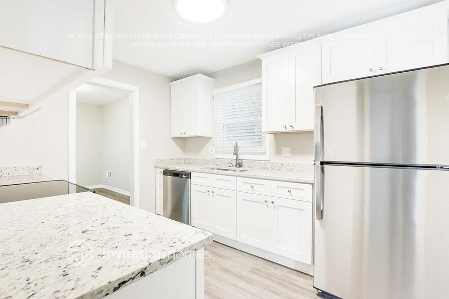 Building Photo - 6395 El Caudillo Ct