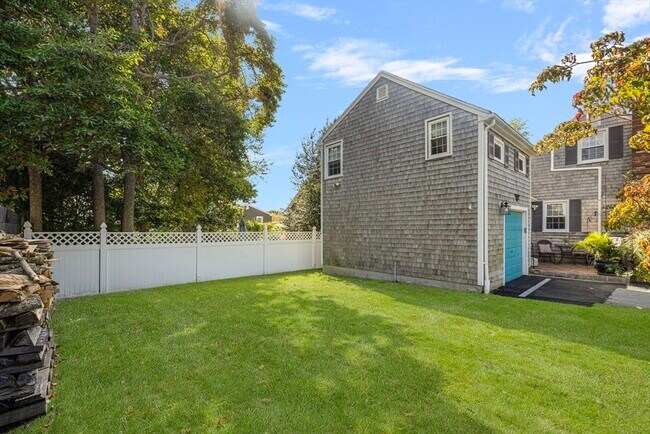 Building Photo - 42 Fairmount St