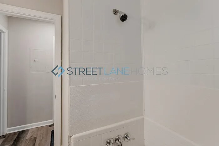 Building Photo - 4202 16th Ave