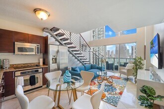 Building Photo - 41 SE 5th St