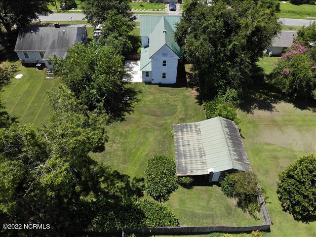 Building Photo - 203 S Elm St