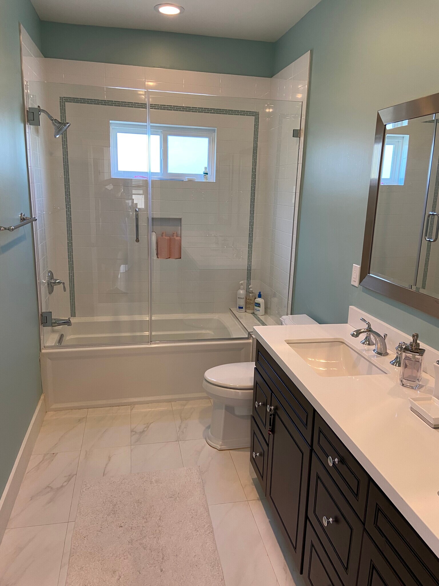 Building Photo - 4470 Stansbury Ave