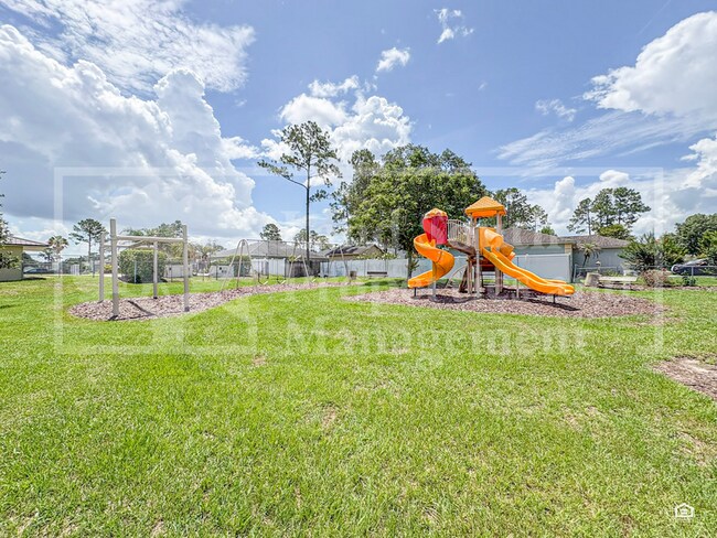 Building Photo - 7823 Sugar Pine Blvd