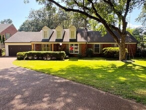 Building Photo - 289 Woodmont Dr