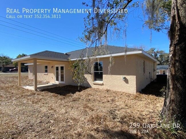 Building Photo - 299 Oak Ln Dr