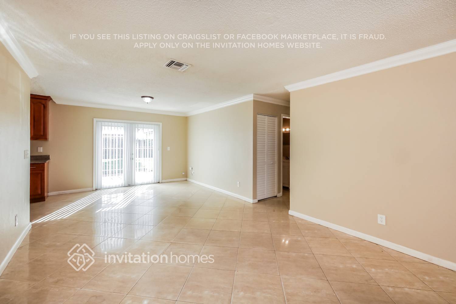 Building Photo - 7750 NW 45th Ct