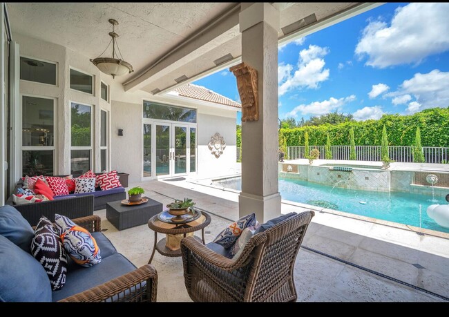 Building Photo - 10851 Japonica Ct
