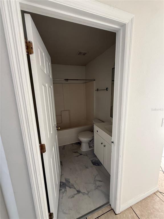 Building Photo - 24 Sawfish Ct