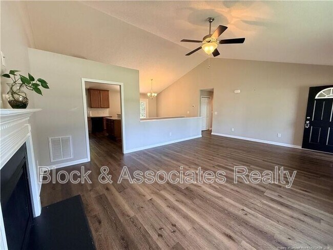 Building Photo - 455 Crusaders Dr