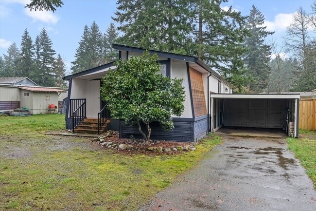 Building Photo - Updated 3 bed Bonney Lake home on dead end street