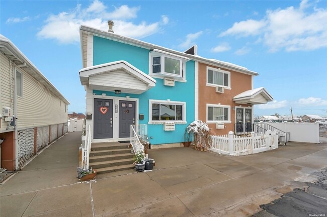 Building Photo - 491 Beach 44th St