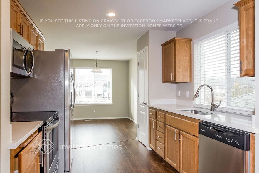 Building Photo - 205 Phoenix Ave SW