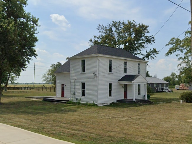 Building Photo - ? For Rent – Renovated Victorian Farmhouse...