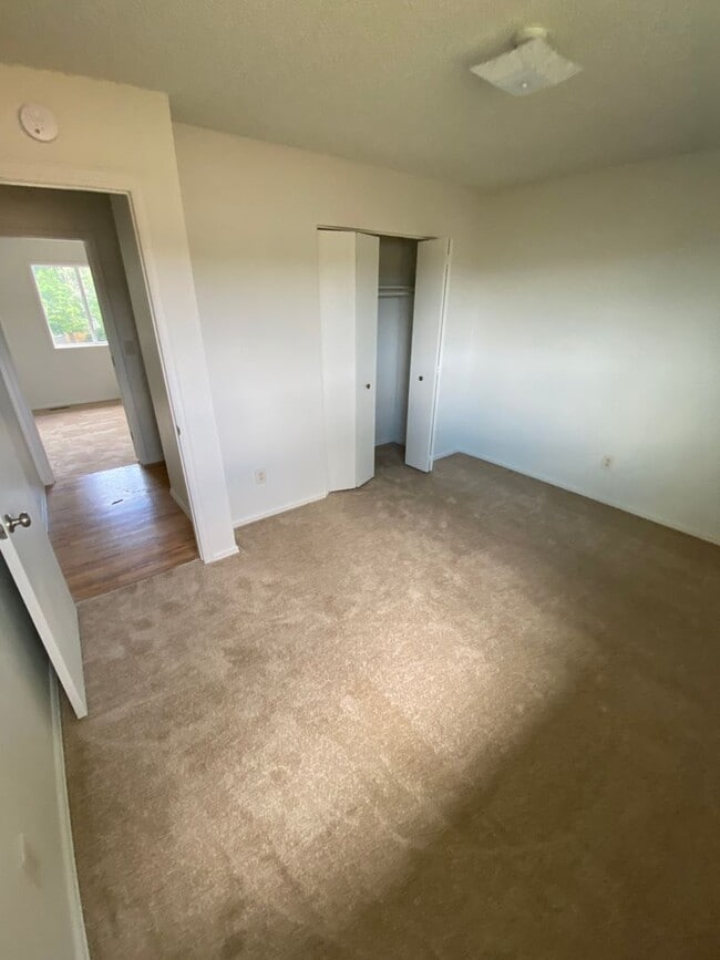 Building Photo - Family Style Home In The Coveted Marsten Neighborhood!