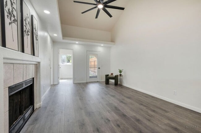 Building Photo - 1175 S 860 W