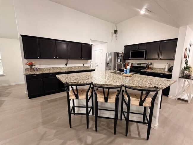 Building Photo - 21106 Kirkland Woods Dr