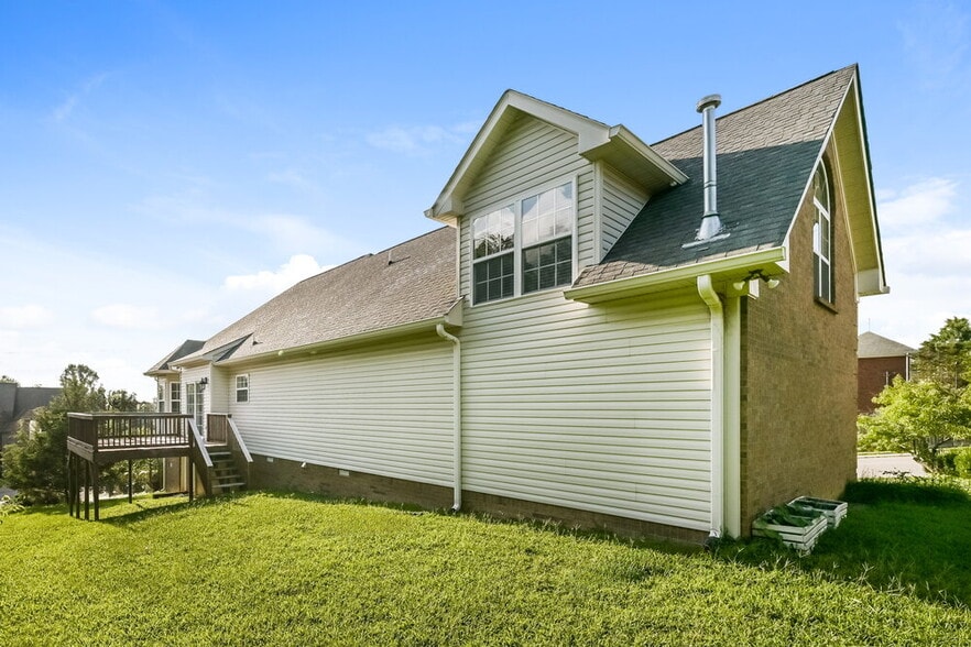 Building Photo - 1067 Windtree Trace