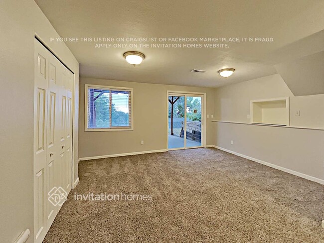 Building Photo - 4610 E 105th Dr