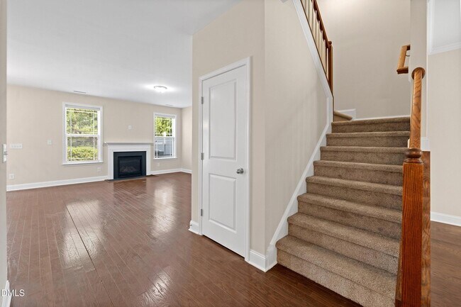 Building Photo - 227 Mayfield Dr