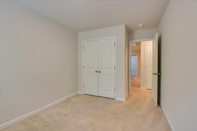 Building Photo - 846 Quaint Parish Cir