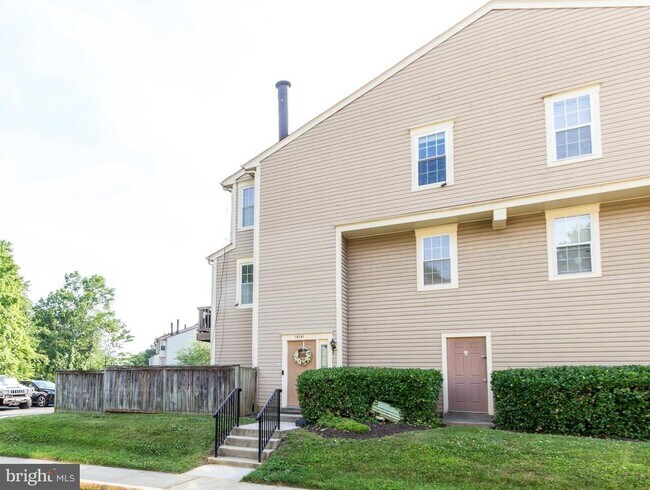 Building Photo - 14741 Wexhall Terrace