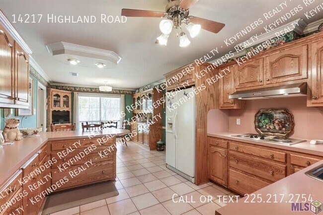 Building Photo - 14217 Highland Rd