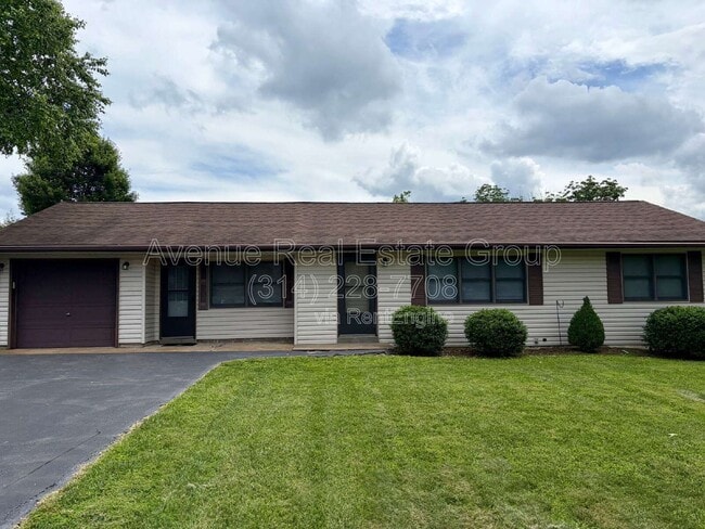 Building Photo - 608 Connie Ln