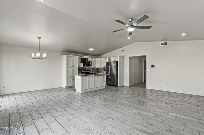 Building Photo - 12536 Cayo Norte Dr