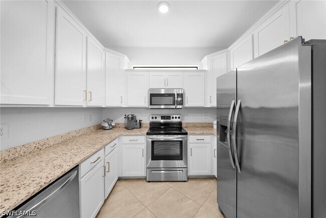 Building Photo - 14035 Pine Lodge Ln