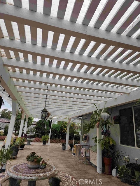 Building Photo - 1510 Knoll Park Glen