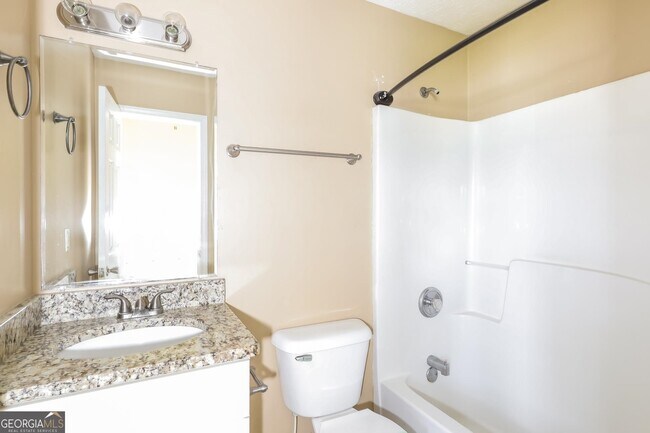 Building Photo - 164 Marsh Glen Dr