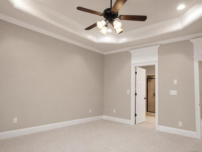 Building Photo - 509 Southern Hills Dr