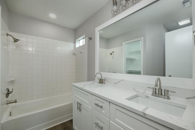 Building Photo - 1301 Black Cherry Dr