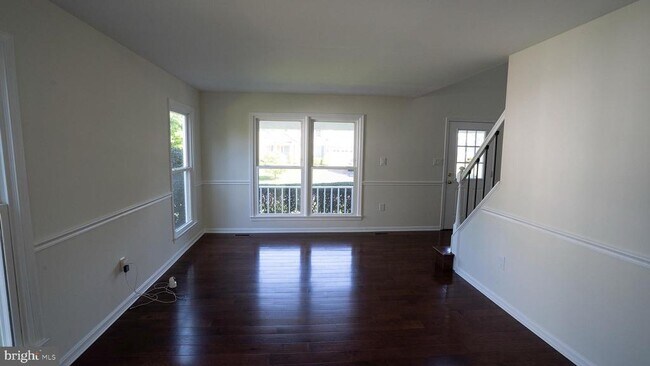 Building Photo - 10854 Monticello Ct
