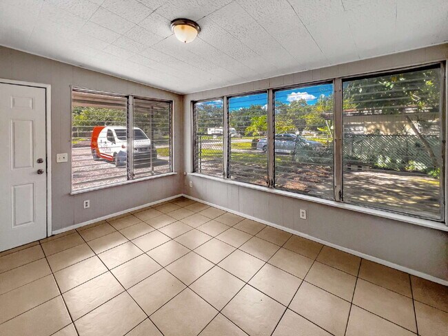 Building Photo - 9861 Orange River Blvd