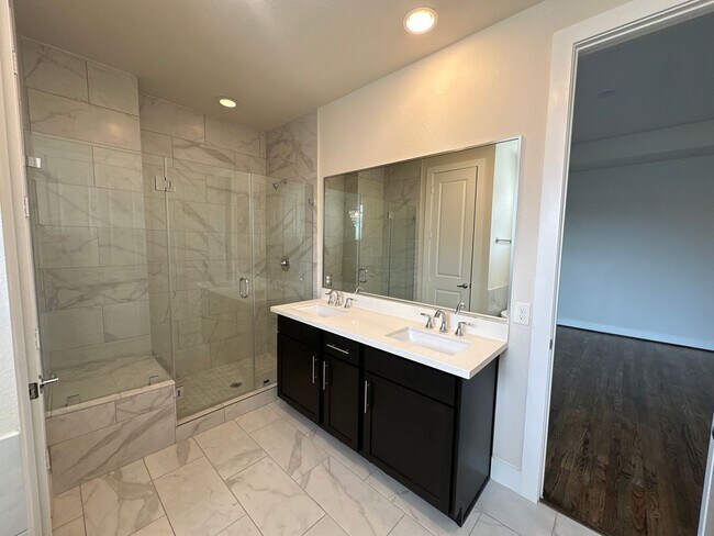 Building Photo - For Lease | 3 Bed, 3.5 Bath | 2,138 Sq Ft ...