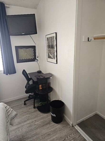 Building Photo - 12143 Galaxy St