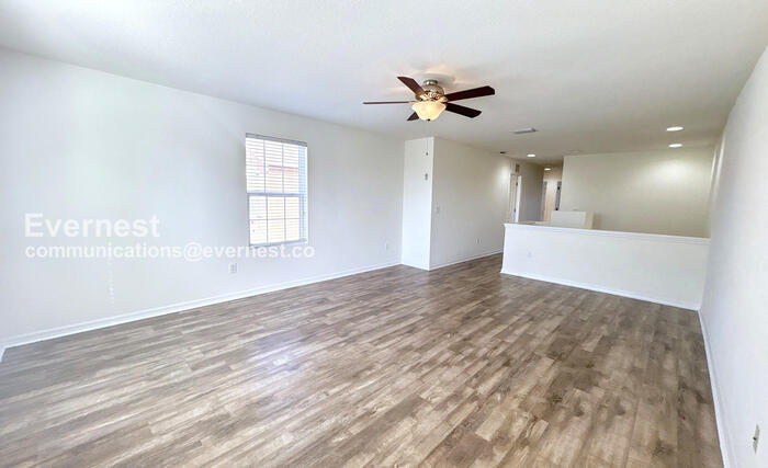 Building Photo - 10126 Celtic Ash Dr