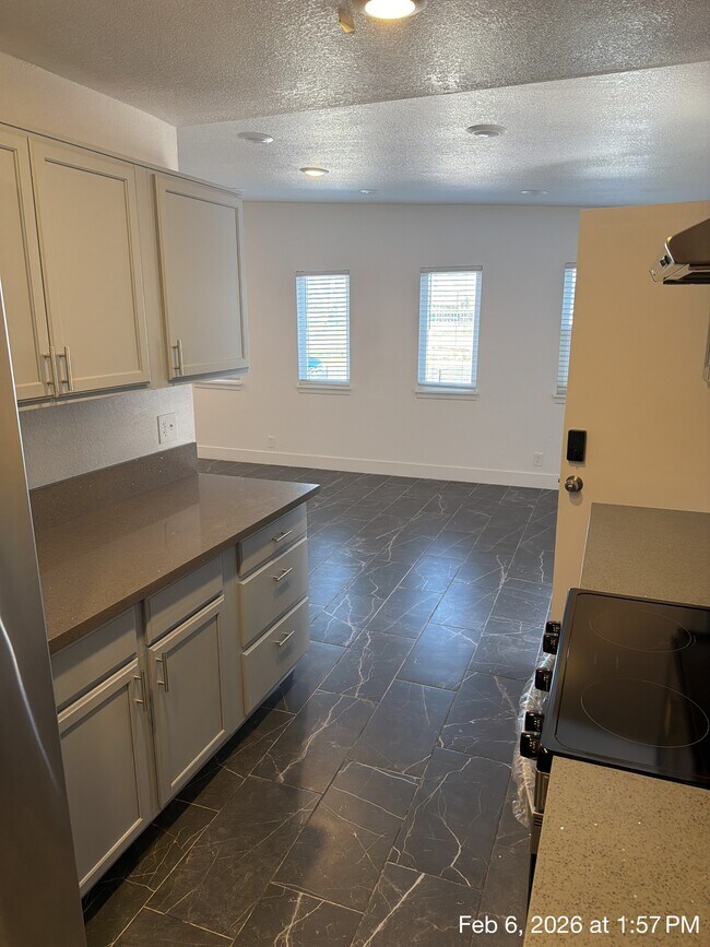 Building Photo - 2812 Richfield Blvd