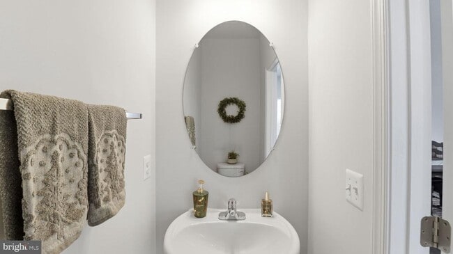 Building Photo - 110 Edelweiss Wy