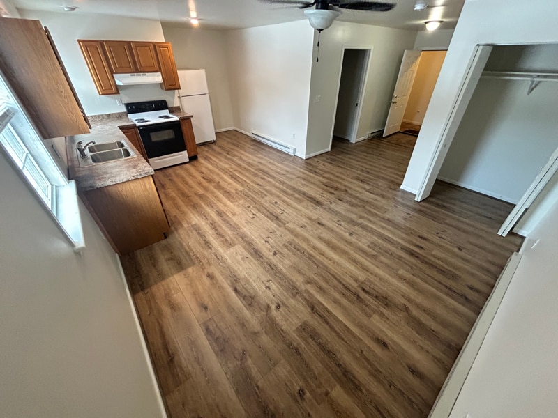 Building Photo - 231 Constant Ave