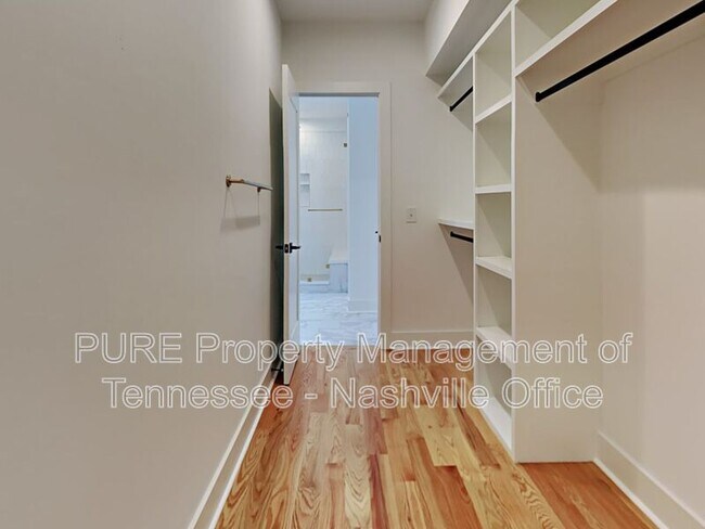 Building Photo - 1256 Thomas St