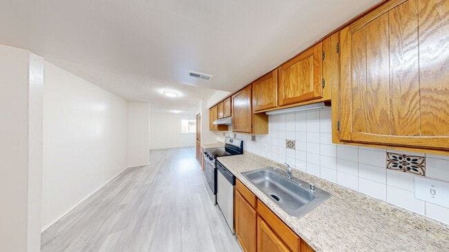 Building Photo - 7197 D Cimarron Ct