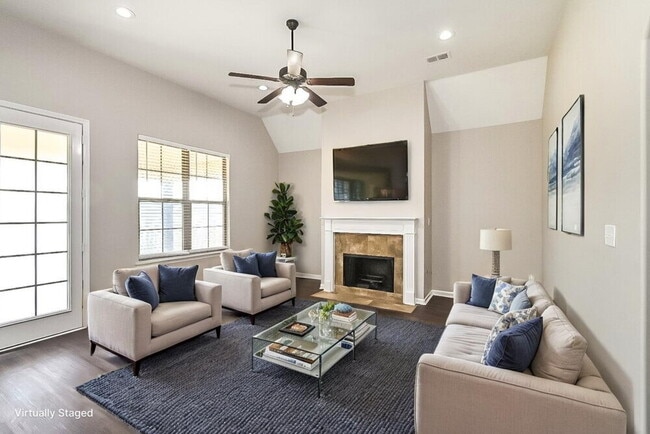 Building Photo - 75 Briar Hollow Ln