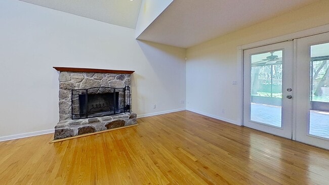 Building Photo - Beautiful Two-Story Home in Neptune Beach availabe early May!