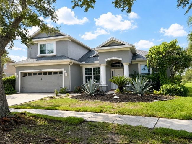 Building Photo - 10725 Banfield Dr