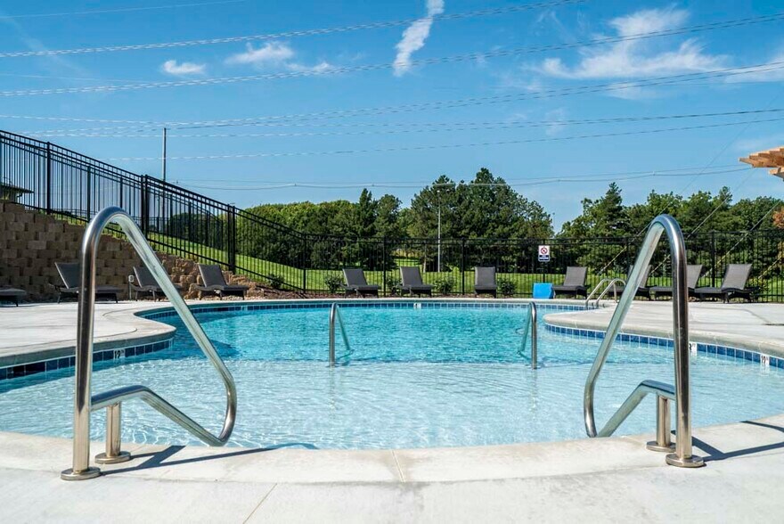 The Villas at Mahoney Park 8430 Fremont St Lincoln NE 68507