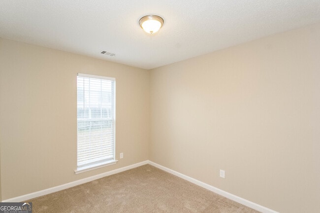 Building Photo - 5736 Eagles Feather Ln