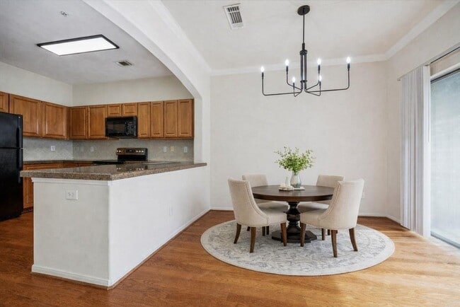 Building Photo - 12707 Boheme Dr