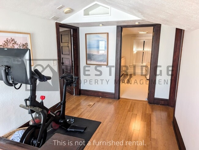 Building Photo - 6919 N Mississippi Ave